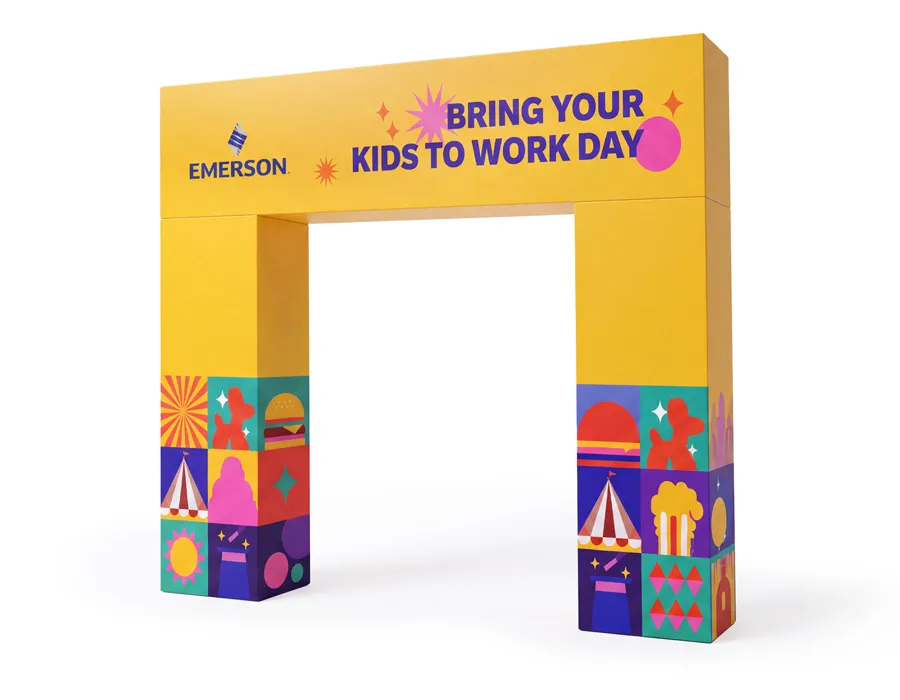 Arch Standee Dubai
